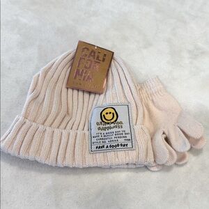 California Sunshine girls pink beanie hat glove set smiley face patch age 5 up